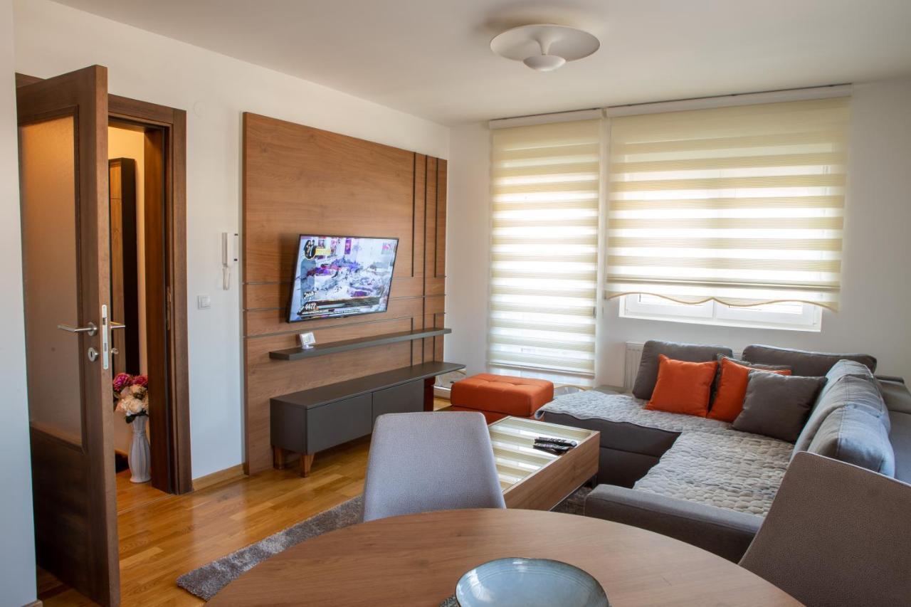 Novi Pazar Apartman Lux Экстерьер фото