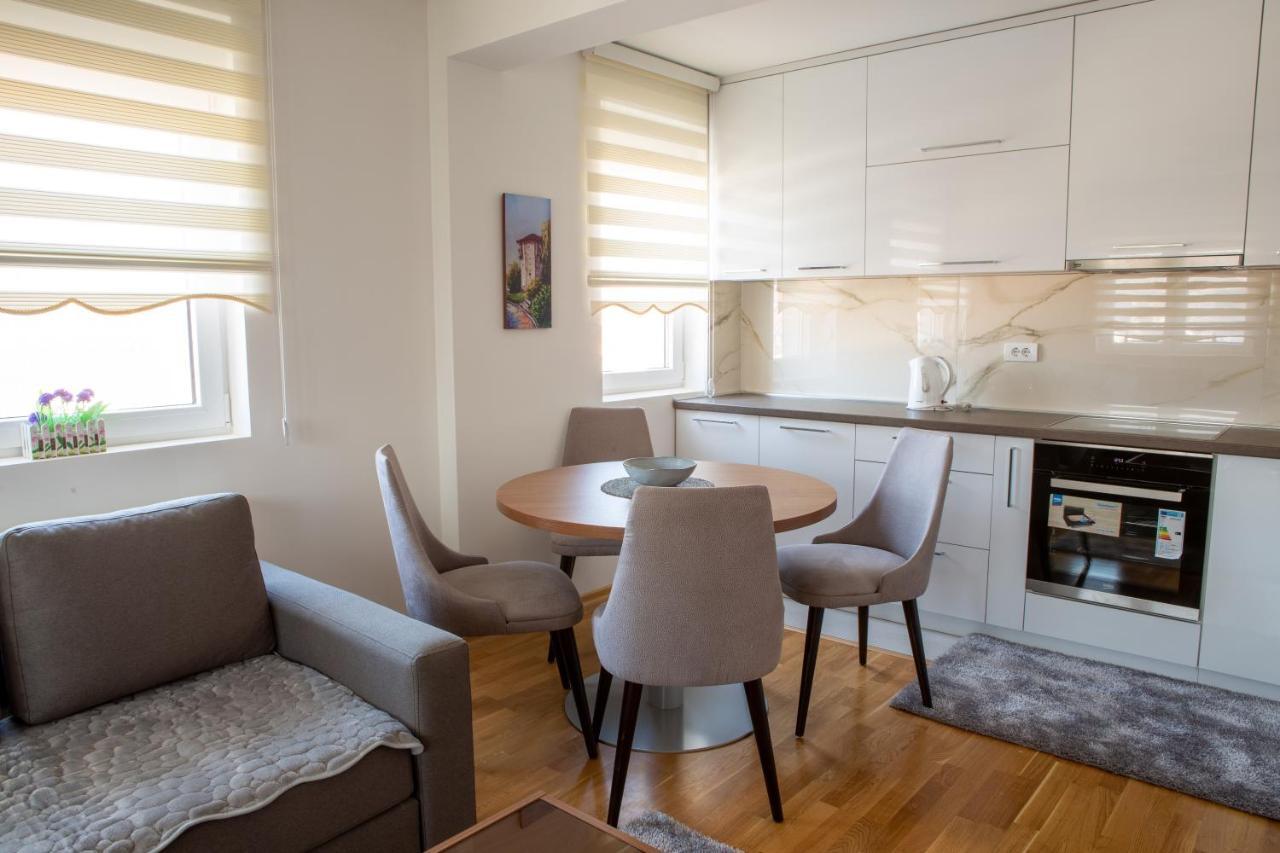 Novi Pazar Apartman Lux Экстерьер фото