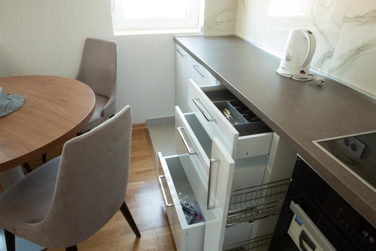 Novi Pazar Apartman Lux Экстерьер фото